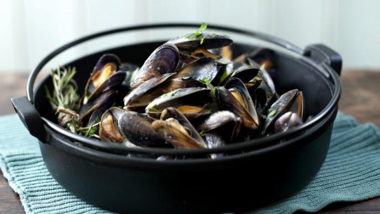 Lunch and Learn – French – Mussels