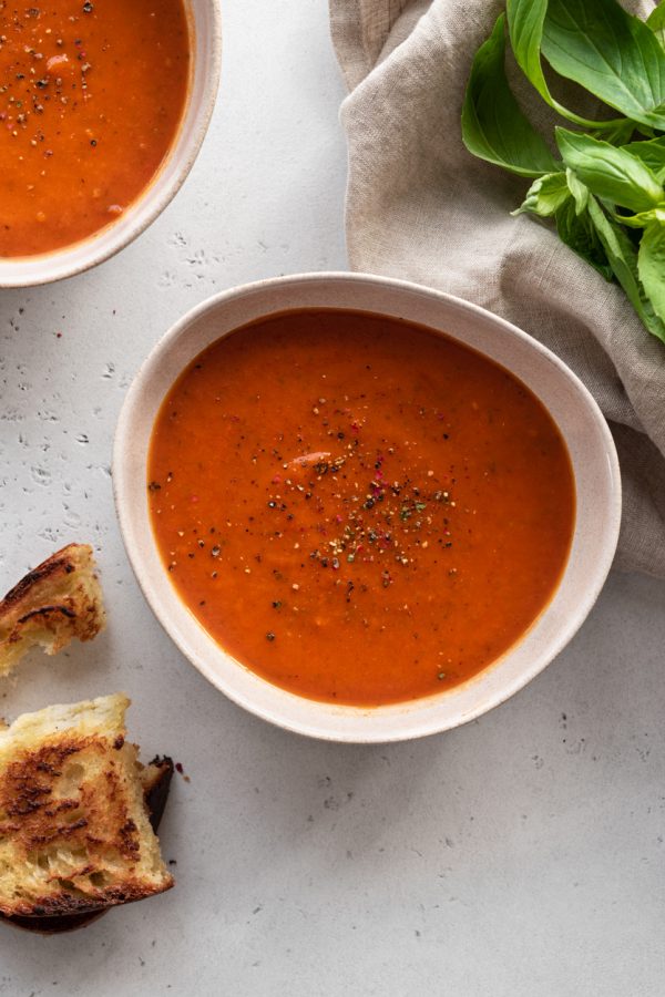 Tomato basil soup